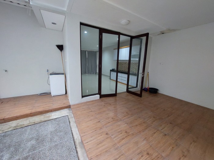 Rumah disewakan di cluster Cosmo Lippo Cikarang